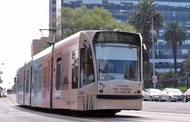 Yarra Trams Siemens Combino 5004 route 96